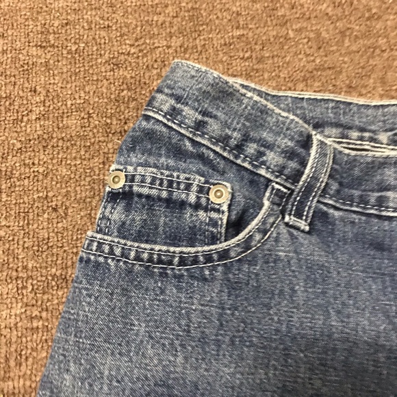 Shorts - Picture 3 of 7